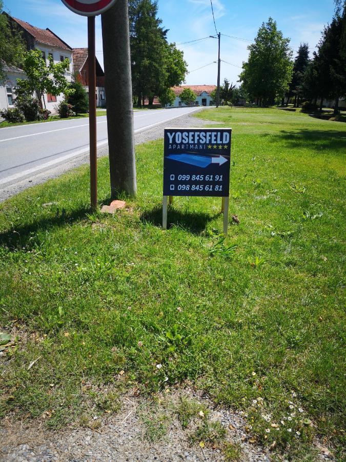 Yosefsfeld Bed & Breakfast Kutjevo ภายนอก รูปภาพ
