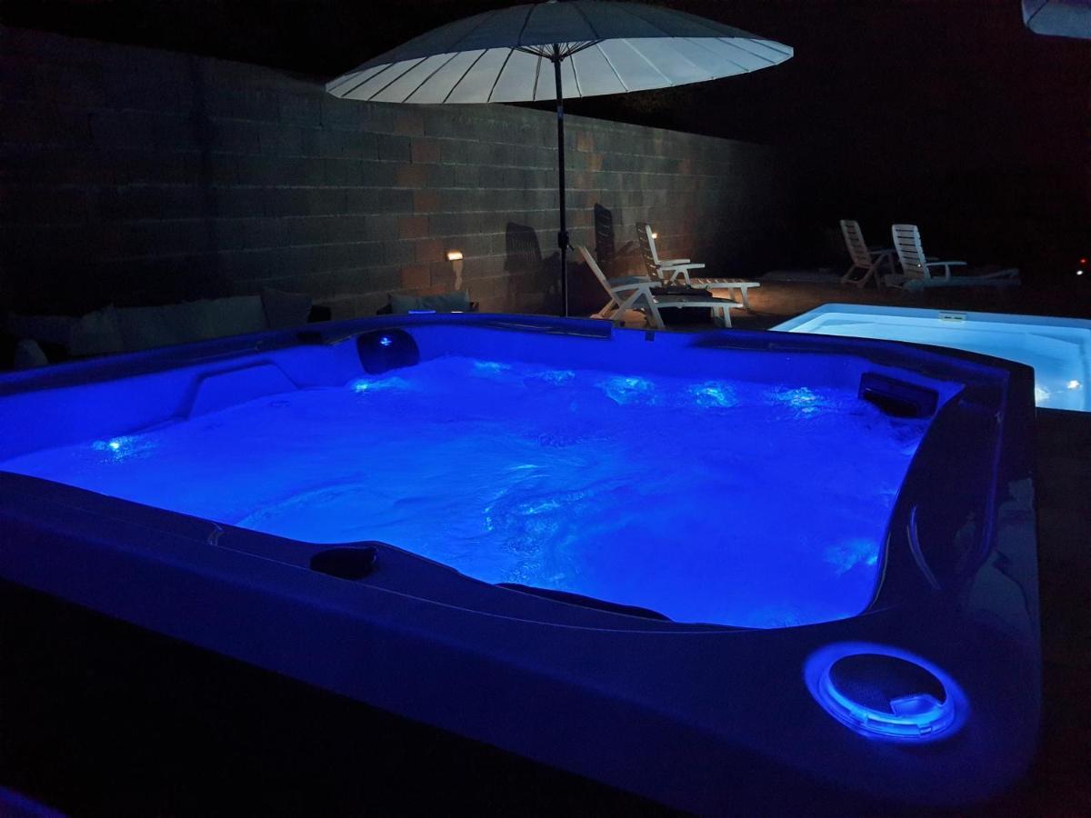 Yosefsfeld Bed & Breakfast Kutjevo ภายนอก รูปภาพ